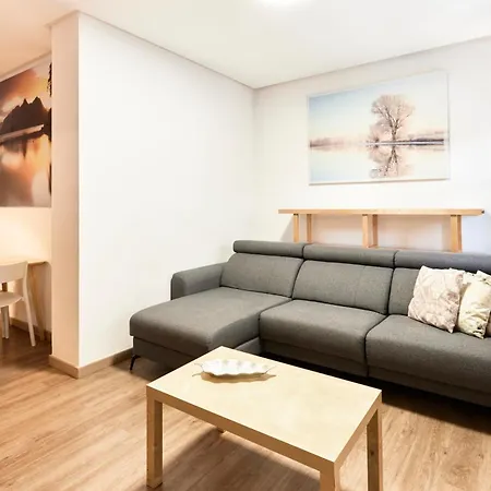 Alojamiento Santa Rosa Madrid Exterior photo
